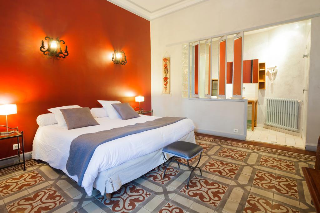 Auberge Du Pont Romain Sommières Buitenkant foto