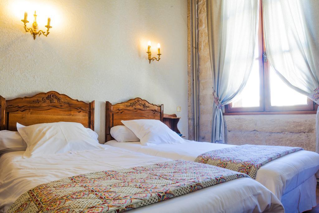 Auberge Du Pont Romain Sommières Kamer foto