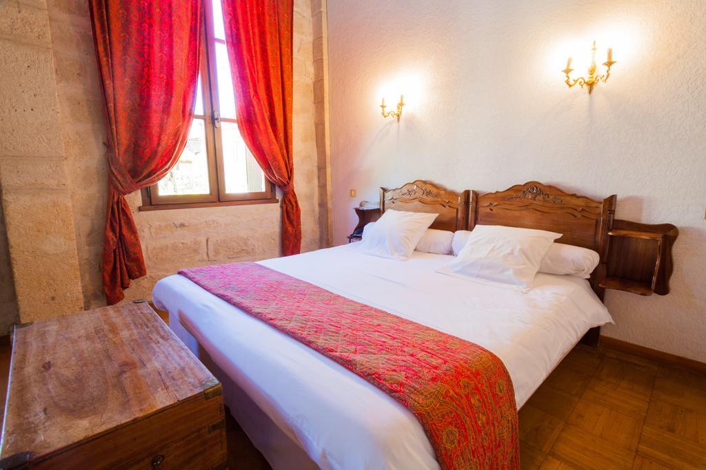 Auberge Du Pont Romain Sommières Kamer foto