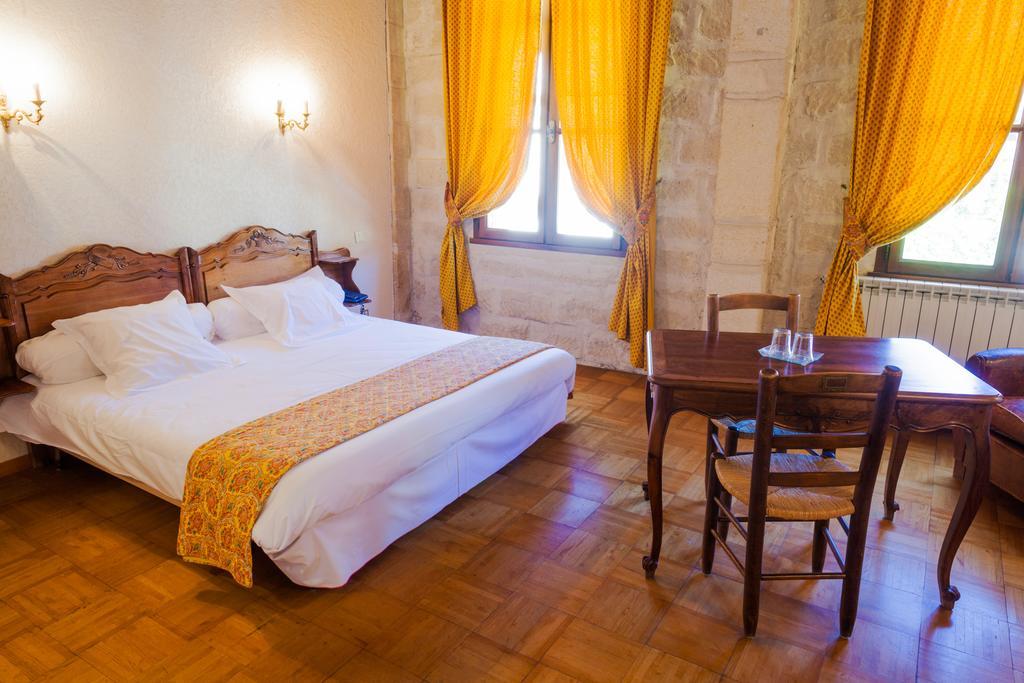 Auberge Du Pont Romain Sommières Kamer foto