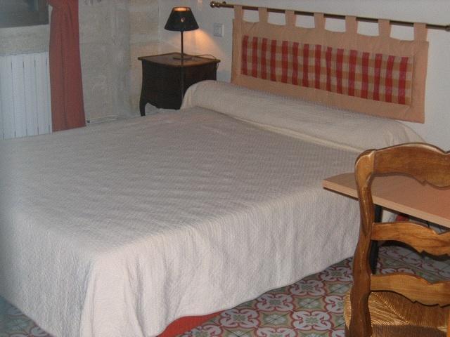 Auberge Du Pont Romain Sommières Kamer foto